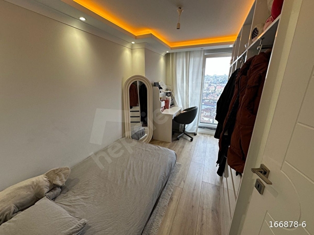ÖZ NOVADAN SİTEDE METRO,TRAMVAY YANI ULTRA LÜKS 4+2 200M² OTOPARKLI DUBLEKS - Görsel 7