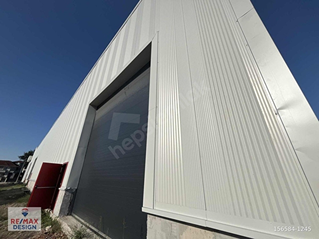 REMAX DESIGN EMEL BOSTANCIDAN KİRALIK FABRİKA