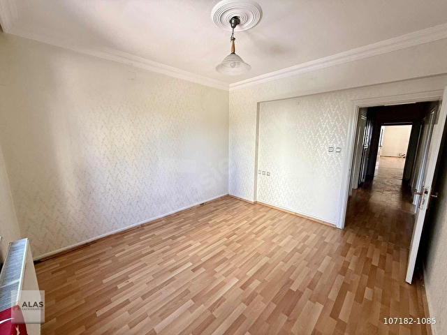 ALASTAN ŞAHİNTEPEDE CADDE ÜZERİ SATILIK 3+1 DAİRE - Görsel 6