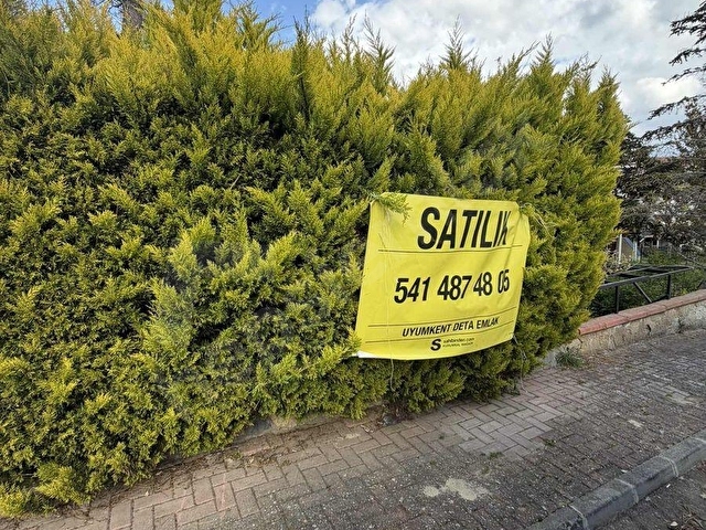 Uyumkent Sitesi Deta emlaktan komple tadilatlı - Görsel 14