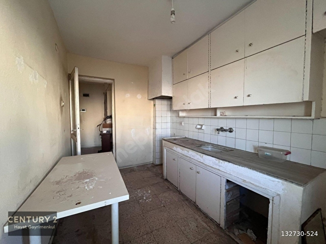 Egekent Şirinevler Sitesinde Ferah Manzaralı 3+1 Satılık Daire - Görsel 10