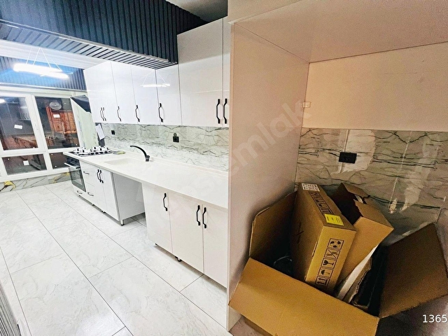 ÇOK ACİLDEN OVACIKDA KAT KONUMUNDA 3+1 YAPILI FIRSAT DAİRESİ - Görsel 7