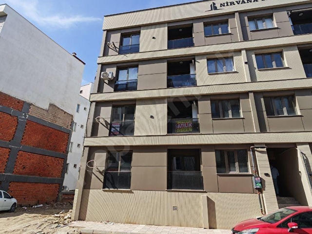 Muradiyede satılık yerden ısıtmalı 2+1 açık mutfak daire - Görsel 23