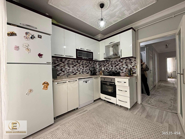 EBRAR GAYRİMENKUL KREDİYE UYGUN MERKEZE YAKIN YAPILI 3+1 DAİRE - Görsel 4