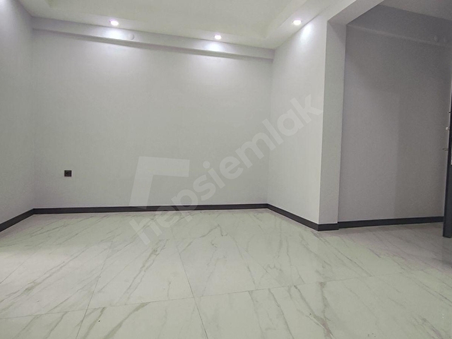 EYMEN EMLAKTAN SATILIK1+1 SIFIR YERDEN ISITMALI ASANSÖRLÜ DAİRE - Görsel 7