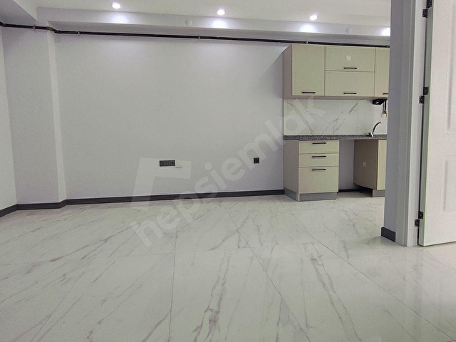 EYMEN EMLAKTAN SATILIK1+1 SIFIR YERDEN ISITMALI ASANSÖRLÜ DAİRE - Görsel 16