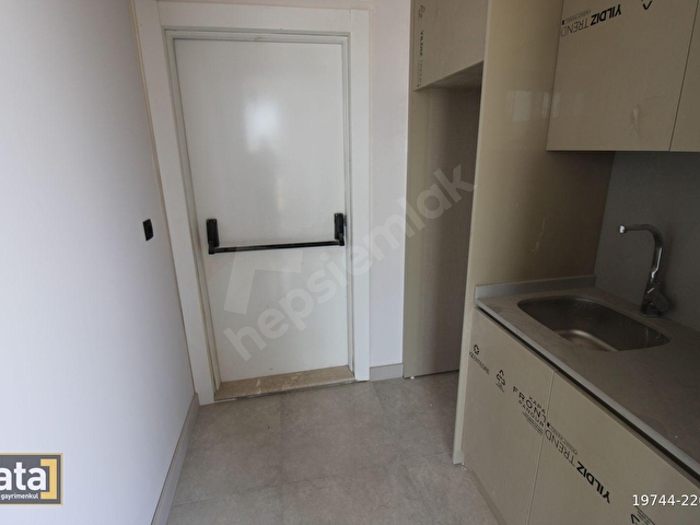 YENİŞEHİR MARKA PROJEDE 2+1 SATILIK MERKEZİ KONUMLU LÜX OFİS - Görsel 7