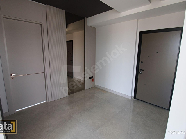 YENİŞEHİR MARKA PROJEDE 2+1 SATILIK MERKEZİ KONUMLU LÜX OFİS - Görsel 12