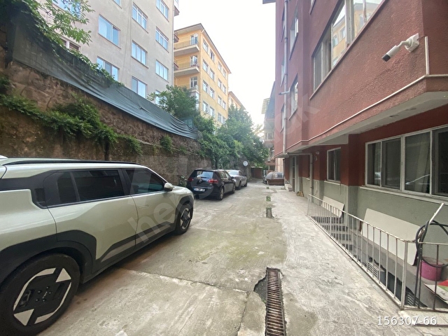 ESAT B.DERESİ CAD 3.KAT ARKA CEPHE OTOPARKLI SATILIK DAİRE - Görsel 6