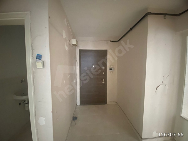 ESAT B.DERESİ CAD 3.KAT ARKA CEPHE OTOPARKLI SATILIK DAİRE - Görsel 12