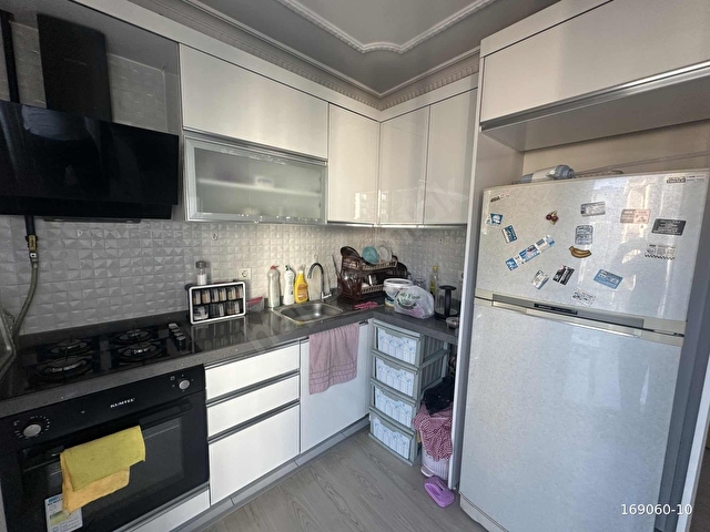 FARİSTTEAMDEN KURTKÖY MERKEZDE SATILIK SİTE İÇİ FIRSAT DAİRE - Görsel 3