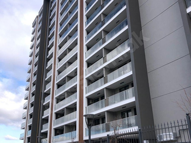 Manisa Meydan sitesinde 1+1 kiralık havuz ve AVM. Cepheli eşyalı  cadde cepheli - Görsel 16