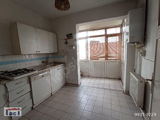 SEYRANBAĞLARI BAĞLAR CADDESİNDE 3+1 SATILIK DAİRE - Görsel 18
