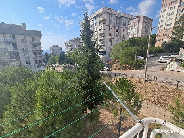 Evka5  merkezi yerde pazar üstü tadilatlı dogalgazlı boş ev taşınmaya hazır boyası da yeni yapıldı - Görsel 7