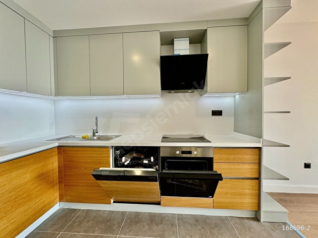 AKROS İSTANBUL SATILIK 1+1 ŞEHİR MANZARALI DAİRE - Görsel 3