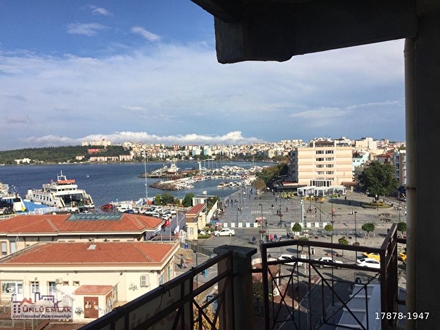 Canakkale Merkez Yali Kordon Deniz Manzarali Satilik 3 1 Daire 17878 1947 Hurriyet Emlak