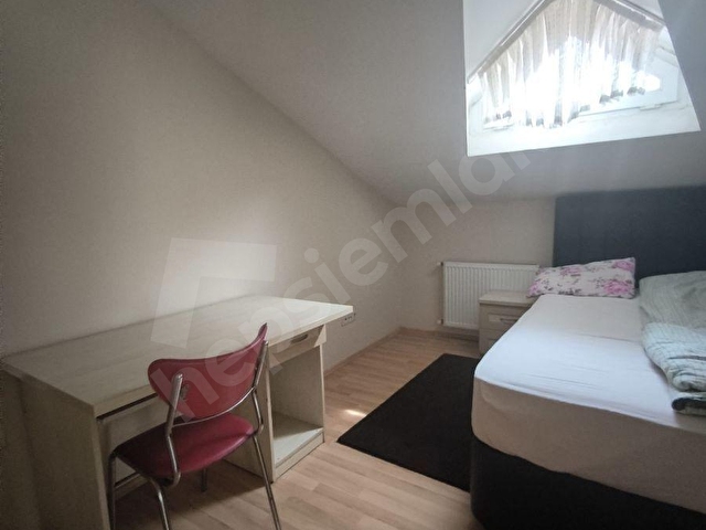 2+1 DENİZ MANZARALİ ÇATI KATİ EŞYALI DAİRE.. - Görsel 3