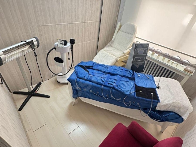 BİRCANDAN 7.CADDE DE 1.KAT ÖN 120m² YAPILI VE BAKIMLI DEVREN GÜZELLİK SALONU - Görsel 18