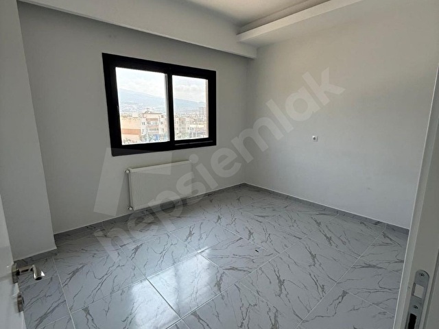 AKDENİZ PANOROMA SİTESİNDE 3+1 DOĞALGAZLI KİRALIK DAİRE - Görsel 10