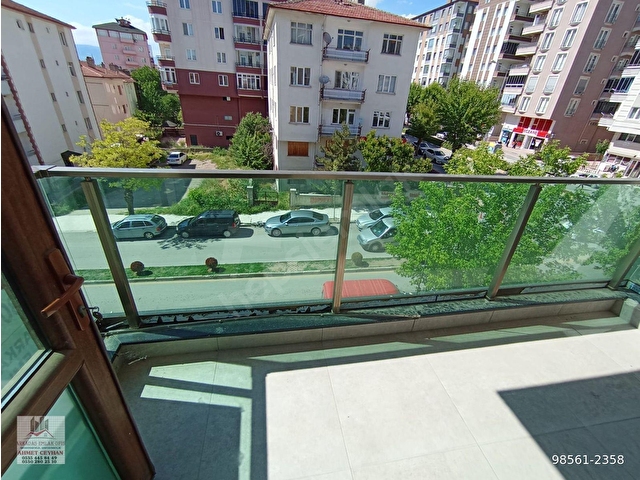 ARKADAŞ EMLAKTAN ÇORUMUN İNCİSİ BAHABEY CADDESİNDE MUHTEŞEM SATILIK DAİRE - Görsel 7