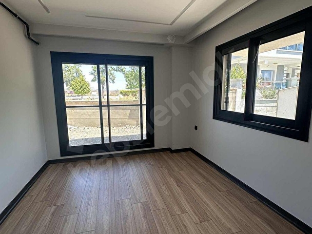 Urla Atatürk Mahallesi Kiralık 1+1 Daireler - Görsel 11