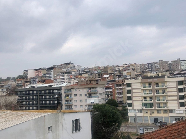 SALİH OMURTAKTA FIRSAT İMARLI ARSA VE 3 KATLI BİNA - Görsel 10