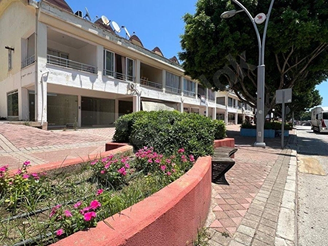 GÖYNÜK MERKEZDE KOMPLE SATILIK 3 BLOKLU BİNA - Görsel 4