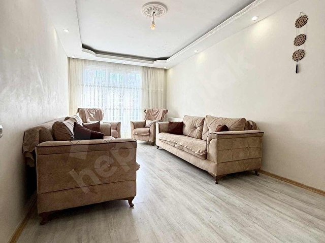 FULL EŞYALI KİRALIK 2+1 DAİRE METROBÜSE 10 DK! - Görsel 3