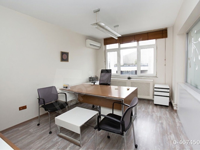 TAKSİM GÜMÜŞSUYU BOĞAZ MANZARALI 200 m² PRESTİJ YÖNETİCİ OFİSİNİZDE - Görsel 14