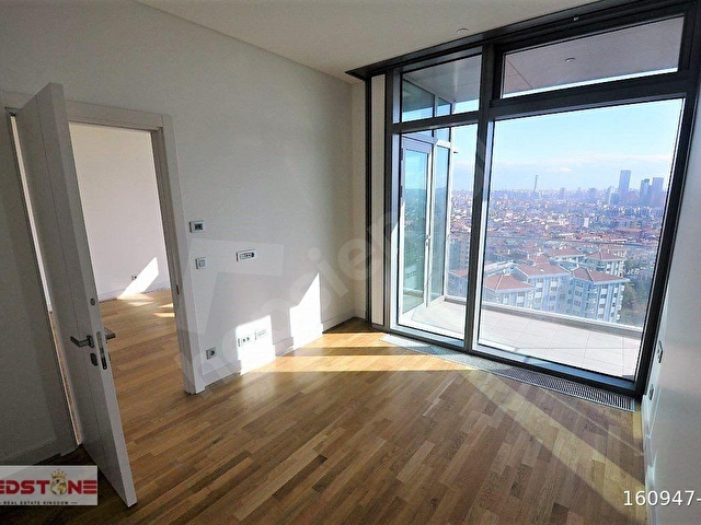 Emaar Heights Blokta Balkonlu 1+1 Satılık Daire Home / Office - Görsel 28