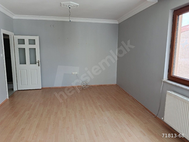 AKARBAŞI MAH. İLÇE MİLLİ EĞİTİM MÜDÜRLÜĞÜ YANI KİRALIK 2+1 KOMBİLİ DAİRE - Görsel 17