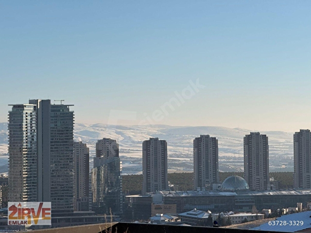 Mürsel Uluçta Cadde Üstü, Şehir Manzaralı Satılık 5+1 Daire