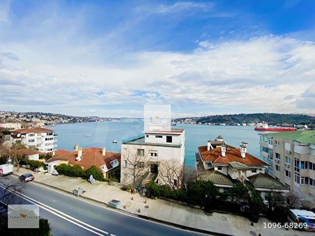Rumeli Hisarda Manzaralı Kapalı Garajlı Kiralık Yol Yalısı