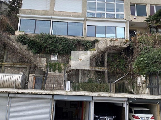 Rumeli Hisarda Manzaralı Kapalı Garajlı Kiralık Yol Yalısı - Görsel 21