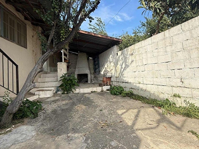 AĞAÇLIDA SATILIK MÜTAKIL EV