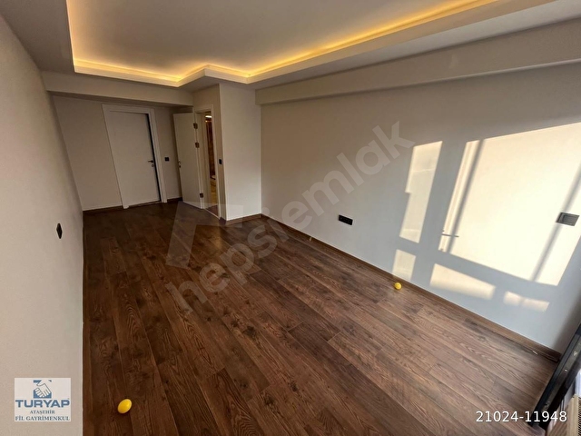 Demirköprüde Özel Tadilatlı Köşe/ Ferah Daire - Görsel 21