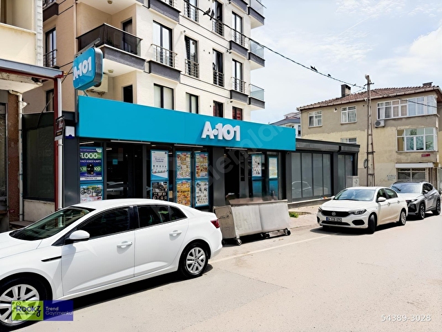 Çekmeköy Taşdelende Kurumsal Kiracılı Satılık Dükkan - Görsel 2