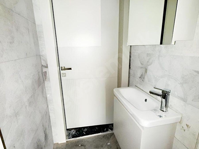 GÜLEMDEN HALLAÇLARDA ÖNÜ AÇIK YEŞİL ALAN LÜKS 2+1 DAİRE - Görsel 18