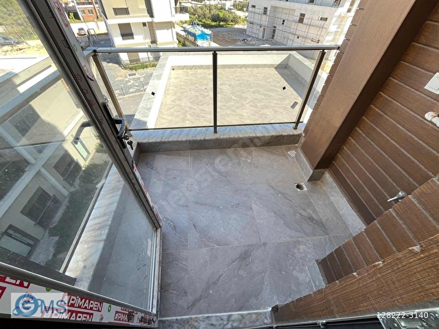 IKEAya 1 Km | Havuzlu Site İçerisinde Sıfır İskanlı Daire - Görsel 17