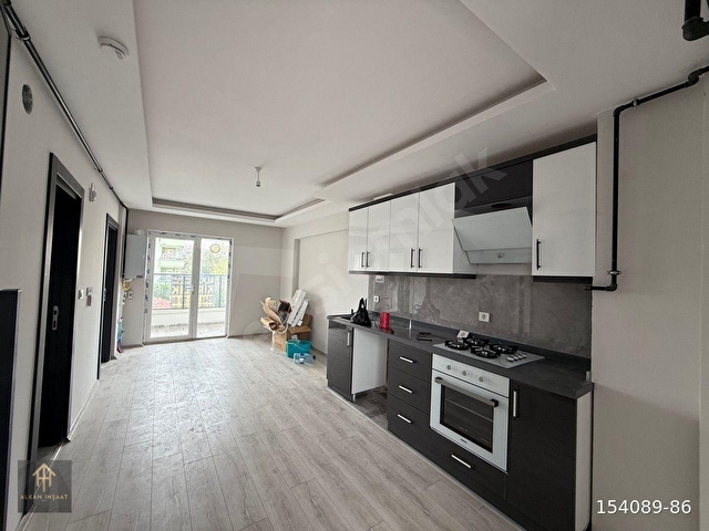 MERKEZİ KONUMDA EN ÜST KAT KİRALIK DAİRE 1+1 45 MT² SIFIR - Görsel 3