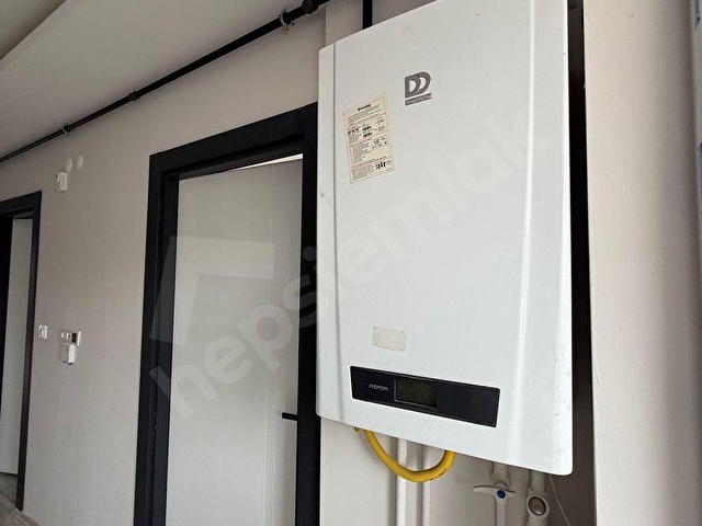 MERKEZİ KONUMDA EN ÜST KAT KİRALIK DAİRE 1+1 45 MT² SIFIR - Görsel 11