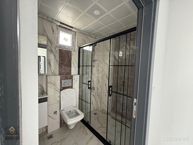 MERKEZİ KONUMDA EN ÜST KAT KİRALIK DAİRE 1+1 45 MT² SIFIR - Görsel 14