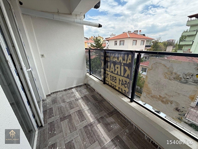 MERKEZİ KONUMDA EN ÜST KAT KİRALIK DAİRE 1+1 45 MT² SIFIR - Görsel 25