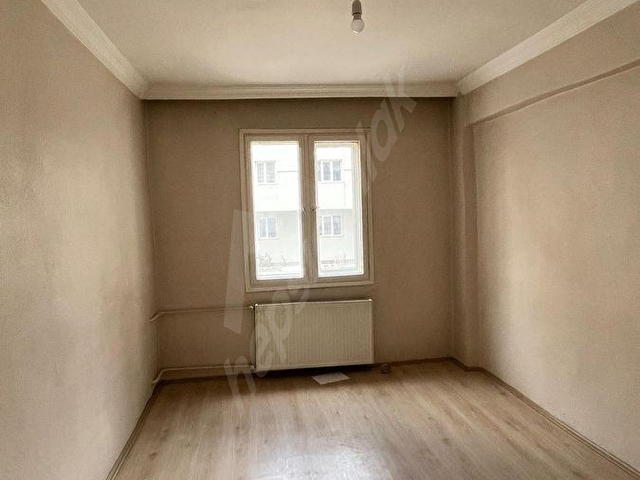 ÜÇGÖZ’DE 2+1 SATILIK DAİRE - Görsel 7