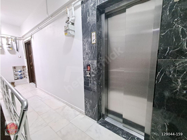 Pendik Ahmet Yesevi Mahallesinde, merkezi konumda, 2+1 Kiralık - Görsel 2