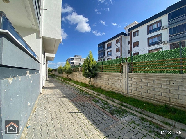 GÜNAY EMLAKTAN SATILIK TORBALIDA HAVUZLU SİTE İÇERİSİNDE 3+1 165 M2 DOĞALGAZLI LÜKS DAİRE - Görsel 3
