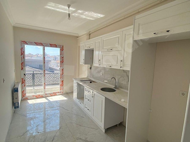 SEFERİHİSAR MERKEZDE SIFIR ASANSÖRLÜ GENİŞ 2+1 DAİRE - Görsel 11