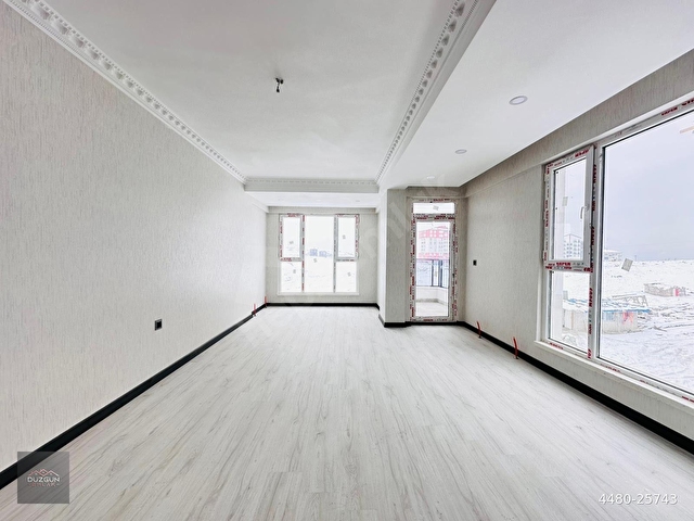 DÜZGÜN EMLAKTAN FULL YAPILI ORTA KAT G.CEPHE 3+1 SIFIR DAİRE - Görsel 7
