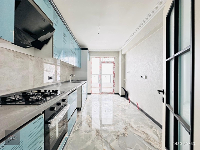 DÜZGÜN EMLAKTAN FULL YAPILI ORTA KAT G.CEPHE 3+1 SIFIR DAİRE