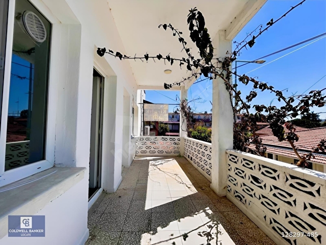 Urla Atatürk Mahallesi Güneş Sitesinde Kiralık 3+1 - Görsel 10